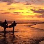 SURFING IN JACO