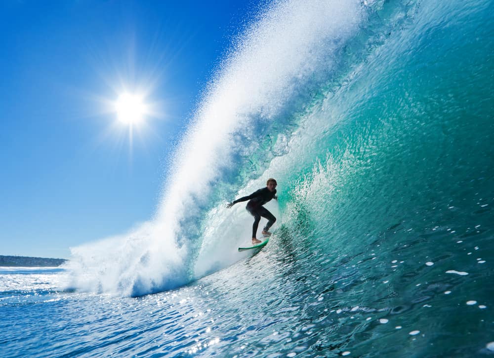 SURFING JACO BEACH